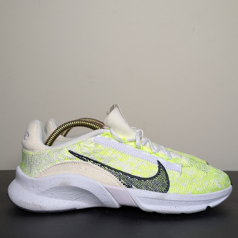 Nike Women's Neon Yellow White Black Running Shoes